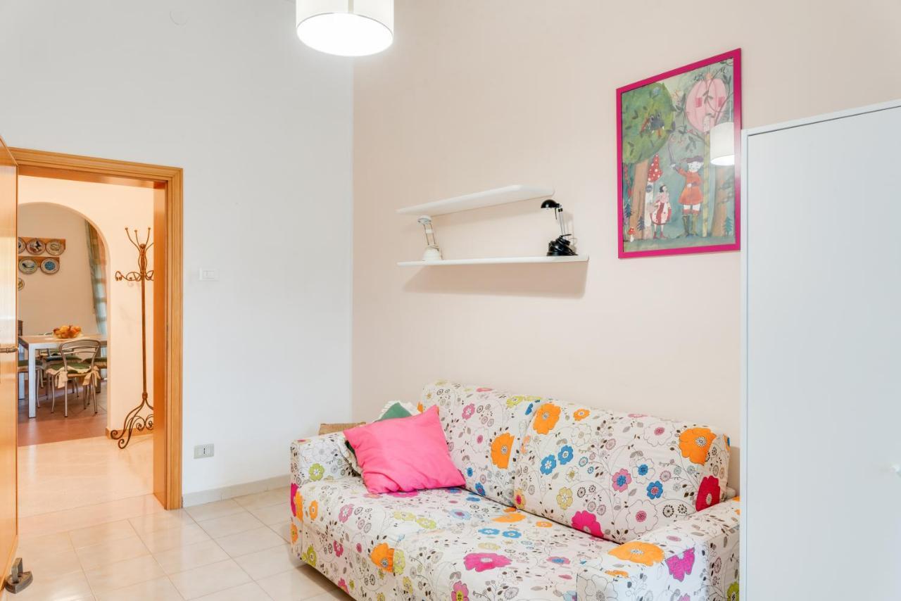 Marradi Apartment With Balcony ليفورنو المظهر الخارجي الصورة