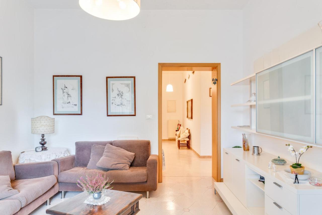 Marradi Apartment With Balcony ليفورنو المظهر الخارجي الصورة
